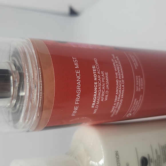 New Bath & Body Works Sale BBW Wild Madagascar Vanilla 3-Piece Set - Picture 6 of 6